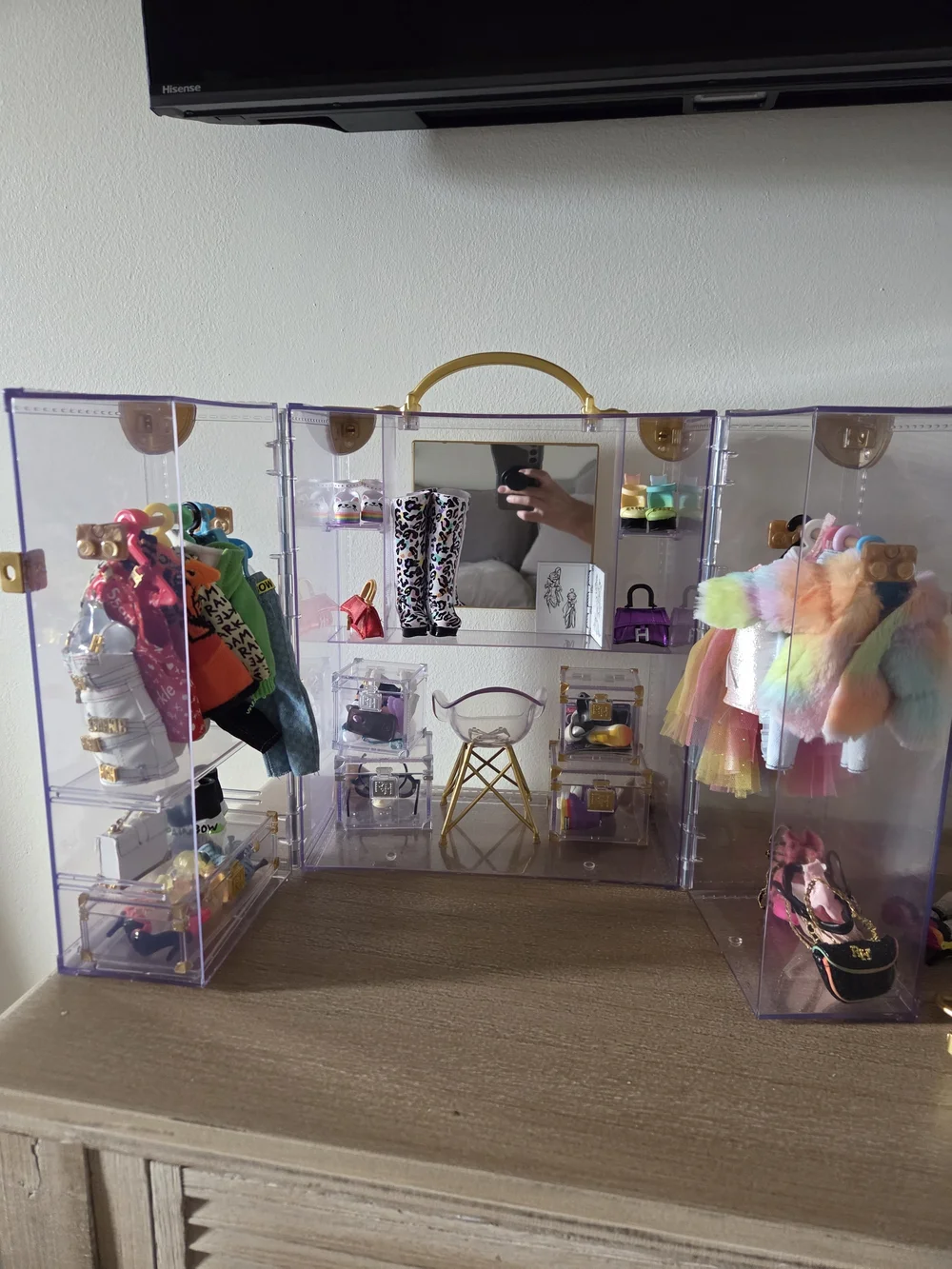 Rainbow High Deluxe Fashion Closet